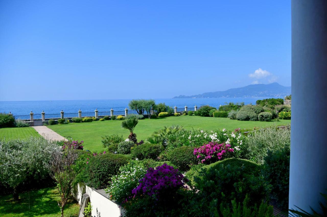 A.A.U.T Appartamento Villa Preli Chiavari Exteriör bild