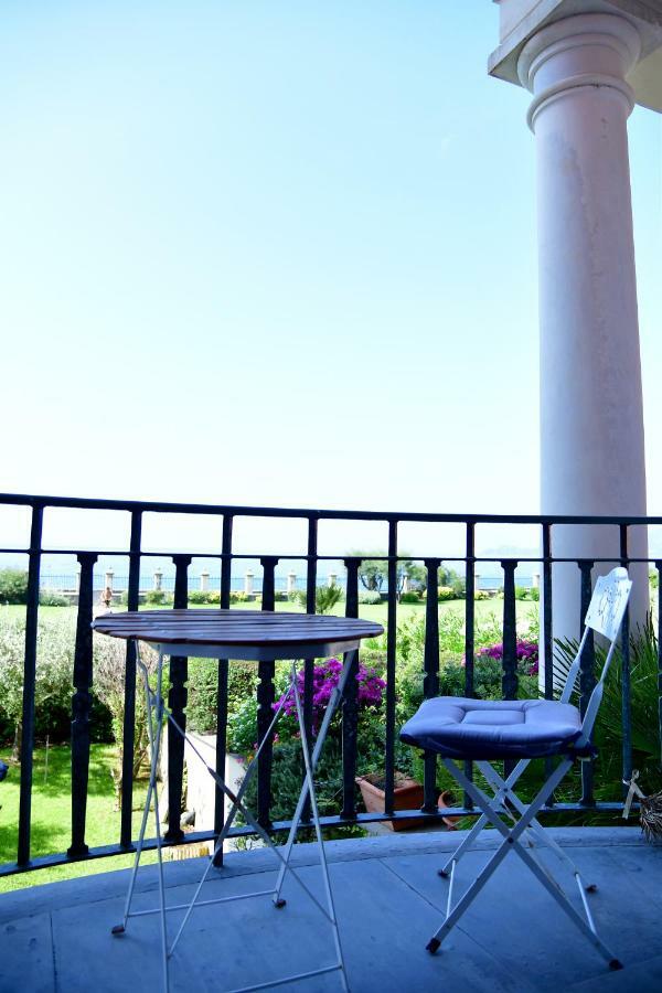 A.A.U.T Appartamento Villa Preli Chiavari Exteriör bild